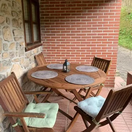 La Casina Del Tazon *