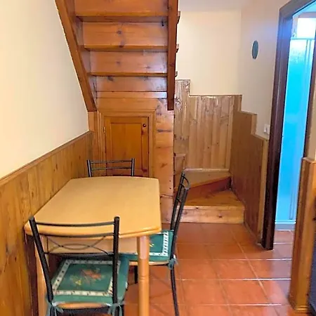 Lägenhet La Casina Del Tazon Onís